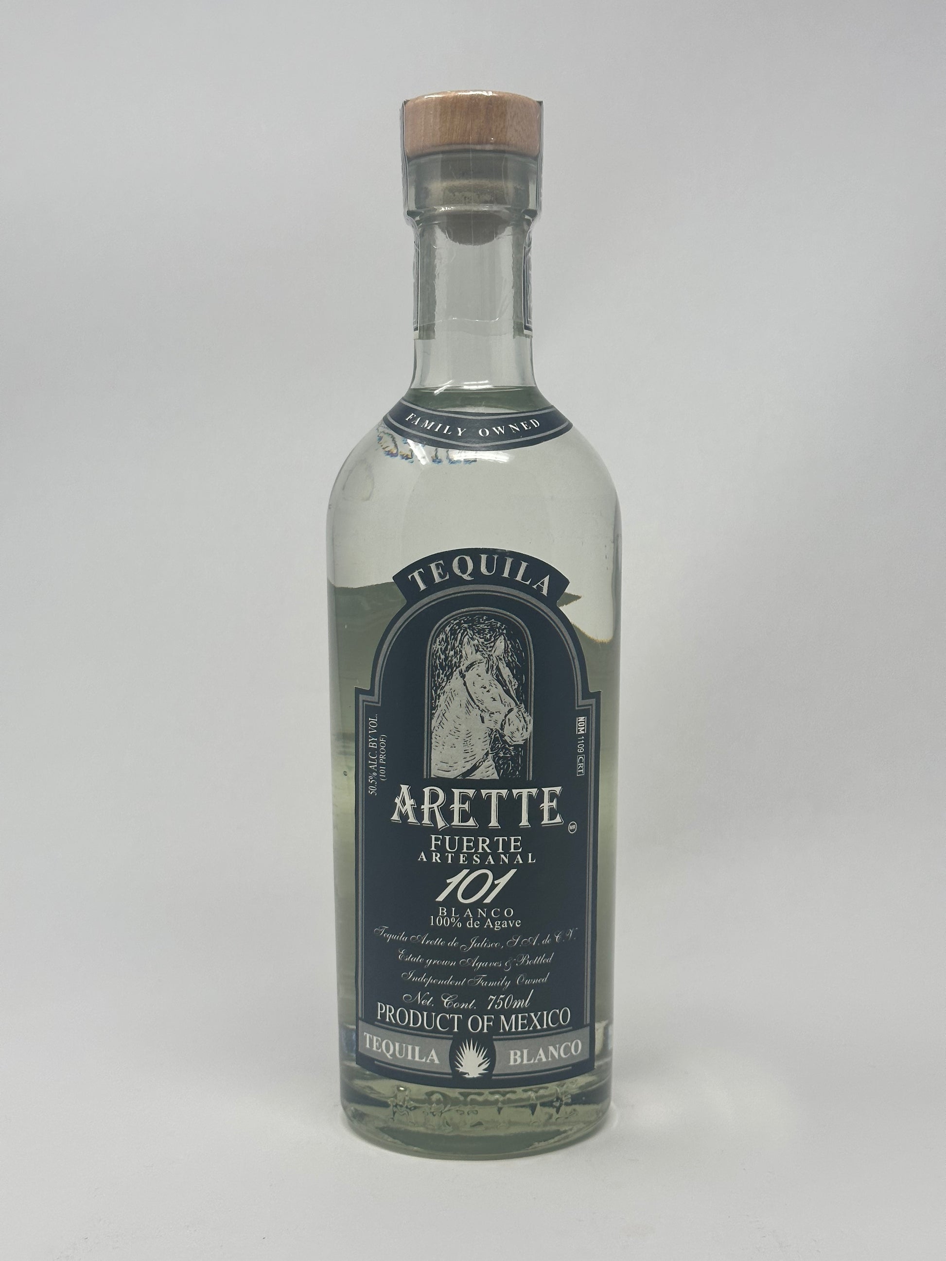 Tequila Arette, Arette Artesenal Suave Fuerte Blanco Tequila Tequila Arette, Arette Artesenal Suave Fuerte Blanco Tequila